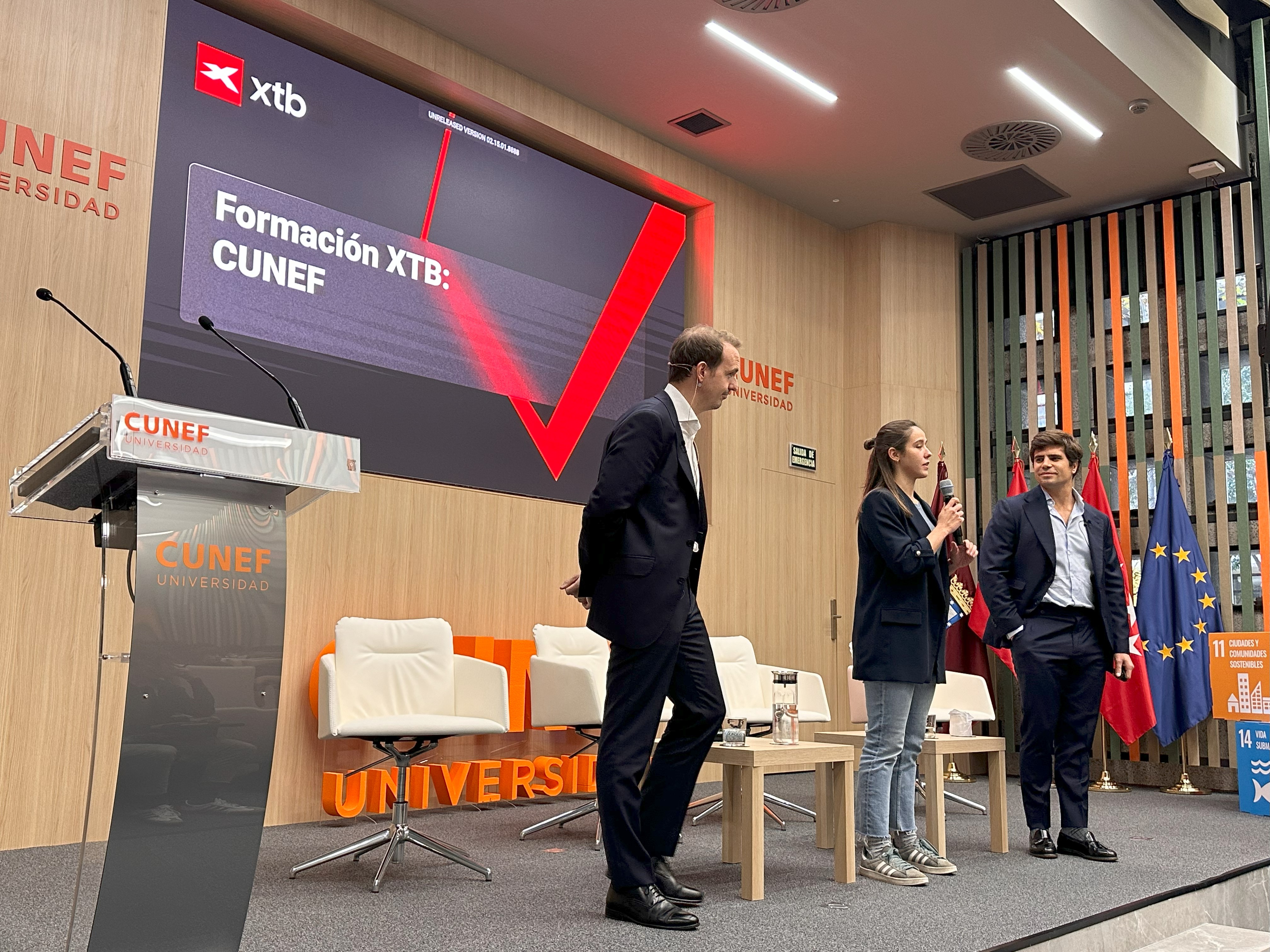 Curso Invertir desde Cero en CUNEF