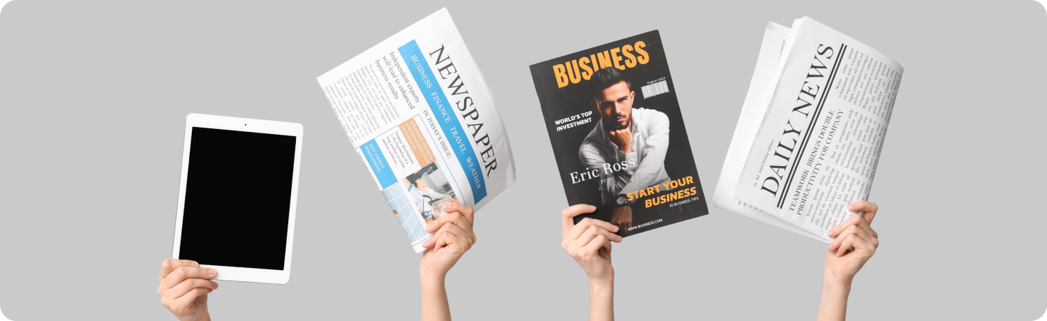 MÃ£os a segurar um jornal, um tablet e uma foto, mostrando vÃ¡rias formas de media e comunicaÃ§Ã£o na vida moderna