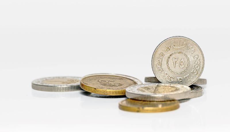 Imagen de monedas en un artÃ­culo sobre quÃ© son los fondos de inversiÃ³n