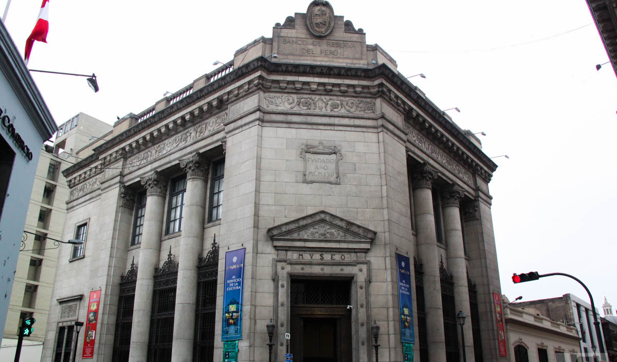 Edificio del banco central de peru