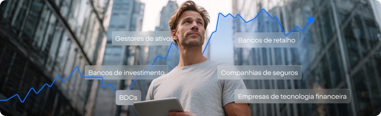 Investidor a usar um computador portÃ¡til para aprender sobre investimentos, com Ãªnfase no planeamento financeiro e nas opÃ§Ãµes de investimento