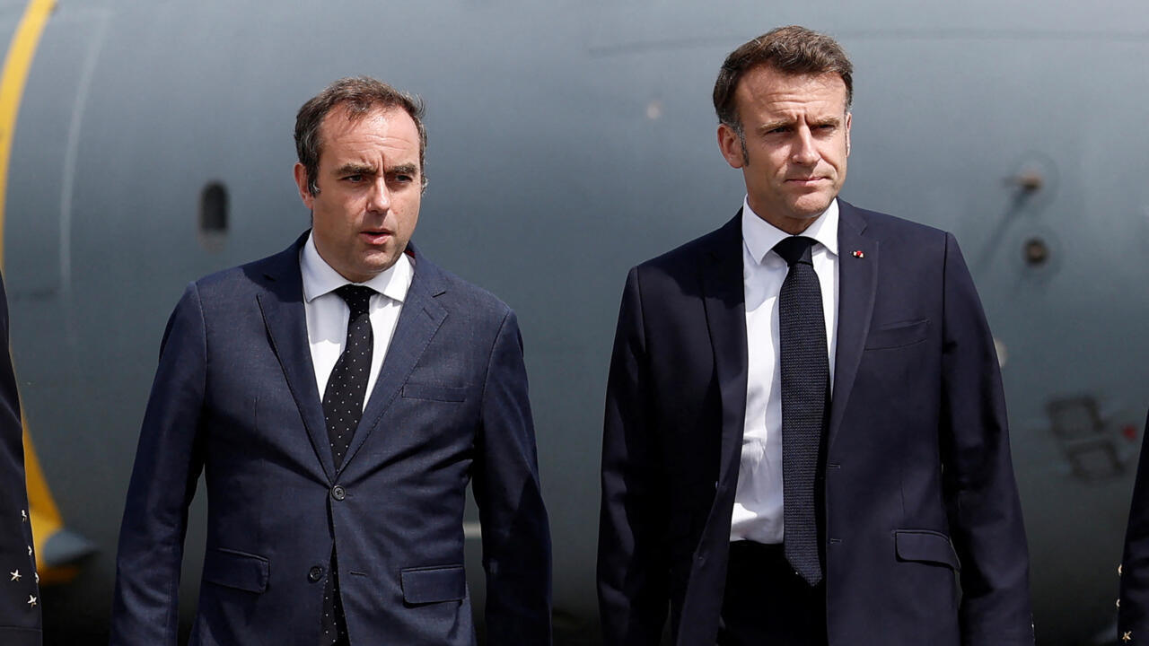 Sebastien Lecornu con Emmanuel Macron