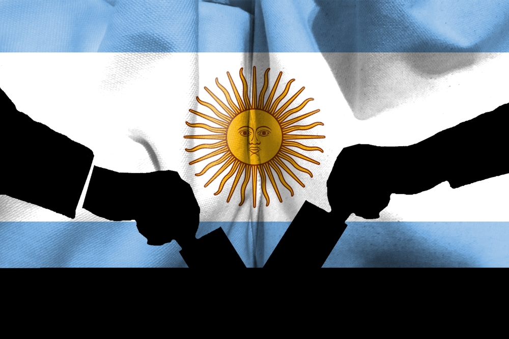 Bandera argentina y silueta electoral. Describir la situación electoral y los resultados en Argentina. Basemap y concepto de fondo. Holograma de doble exposición.