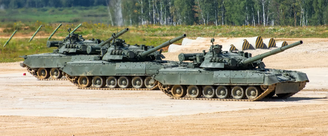 Imagen de tanques en un artÃ­culo sobre las acciones de Indra