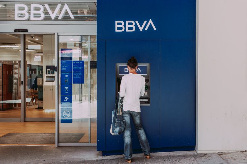 Imagen de una sucursal de BBVA