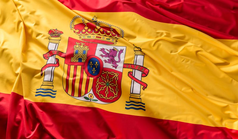 Imagen de la bandera de EspaÃ±a en un artÃ­culo sobre la apertura del Ibex 35