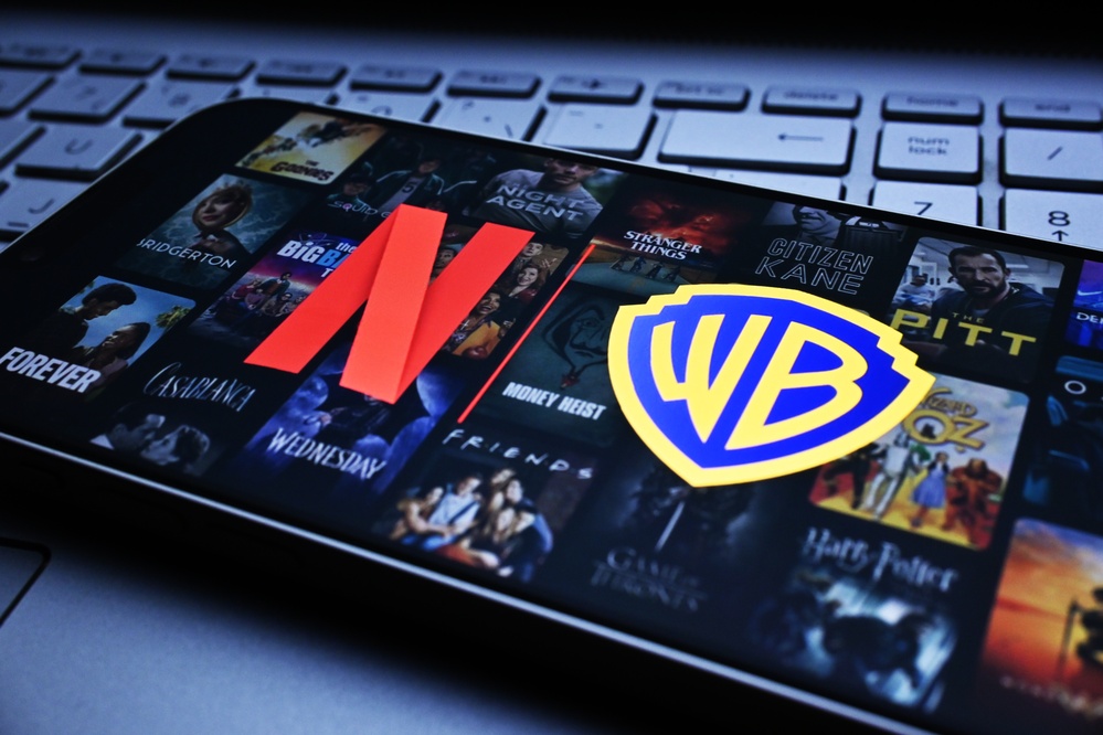 Los logotipos de Netflix y Warner Bros aparecen en la pantalla