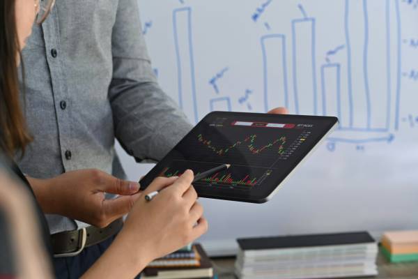 Aktien Kennzahlen: Aktien bewerten lernen für Einsteiger