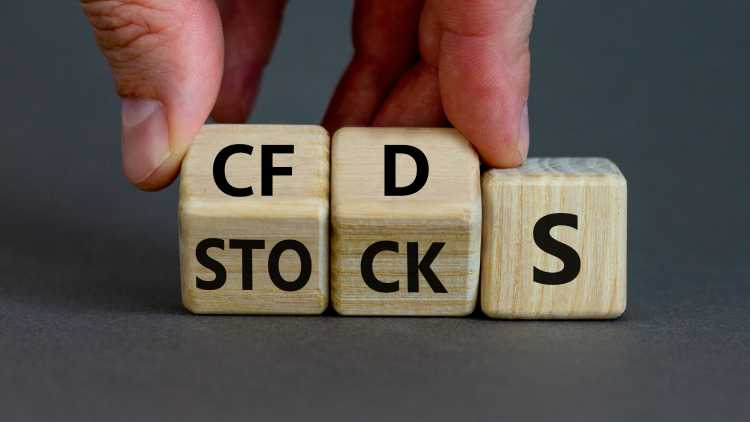 âCFDsâ and âstocksâ wooden dices