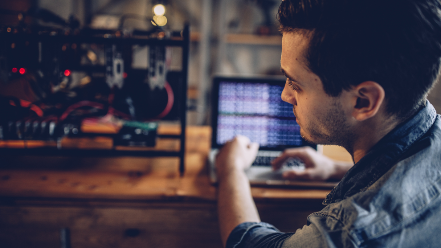 Bitcoin miner crypto