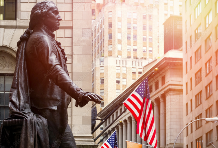 La sculpture du prÃ©sident amÃ©ricain George Washington Ã  New York